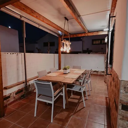 Prázdninový dům Ferienbungalow Mit Grill, Garten Und Terrasse