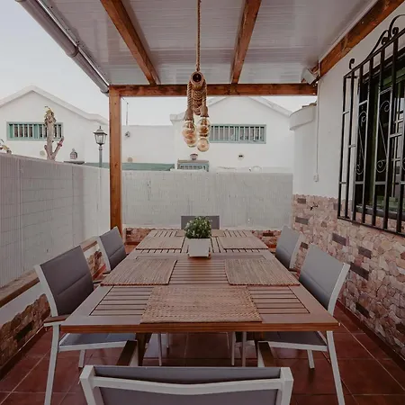 Ferienbungalow Mit Grill, Garten Und Terrasse 度假居
