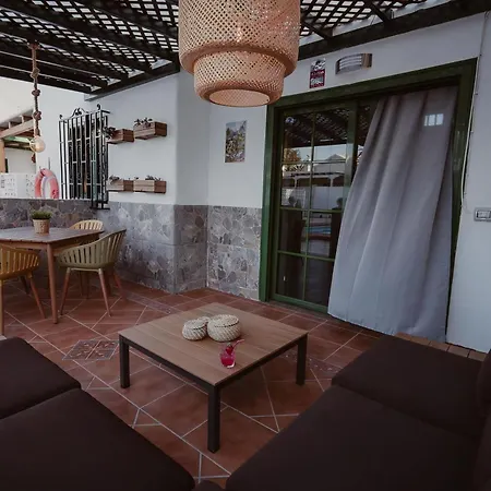 Ferienbungalow Mit Grill, Garten Und Terrasse 度假居 *